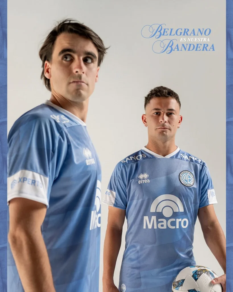 CA Belgrano viste su camiseta 2024-2025 con la Bandera de Macha