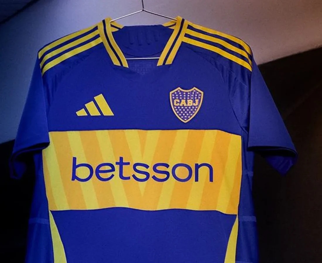 La camiseta local de Boca Juniors 2024-2025 se inspira en las vías del tren