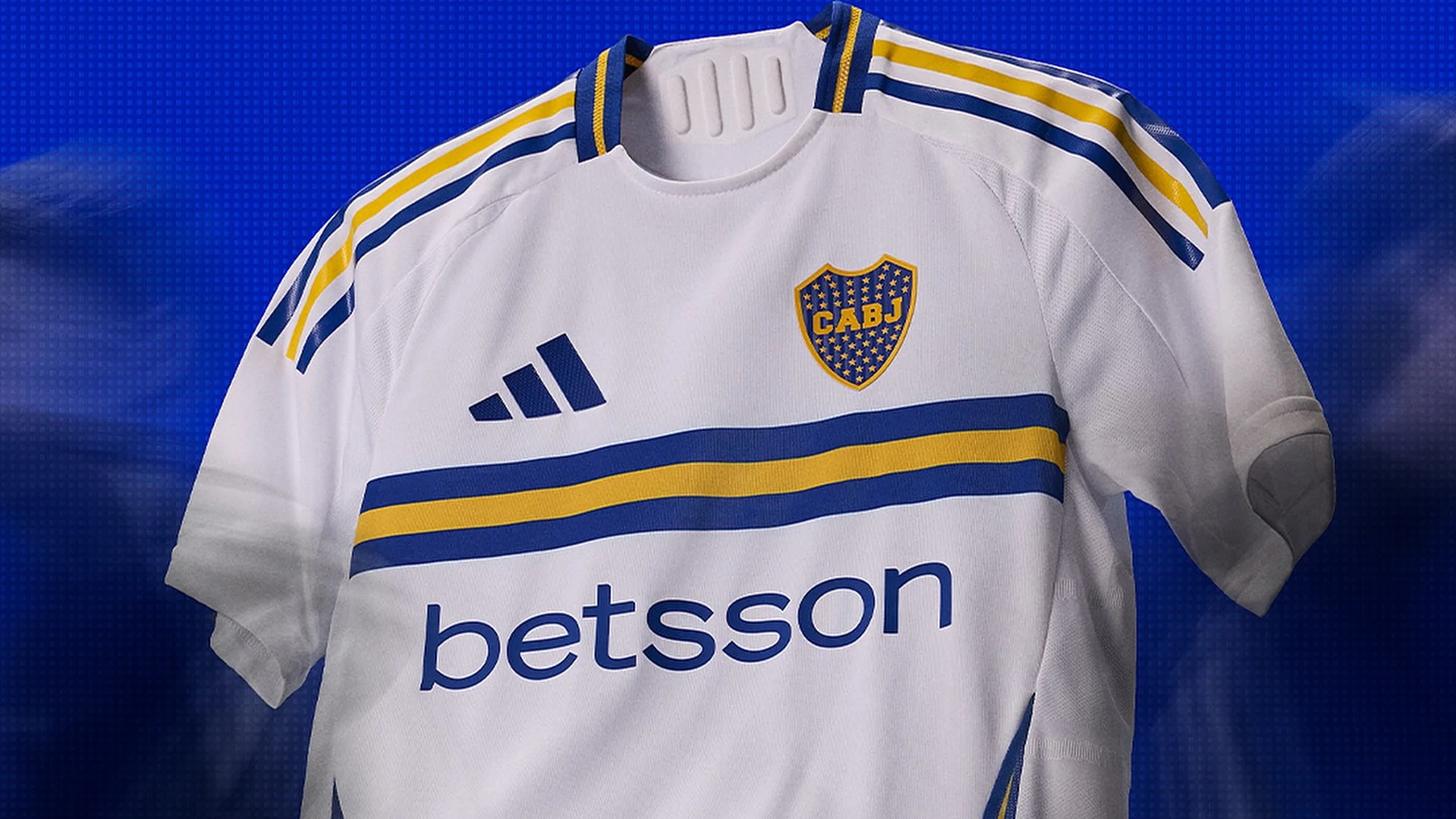 Boca Juniors presenta su camiseta visitante 2024-2025: blanca con detalles en los colores del club