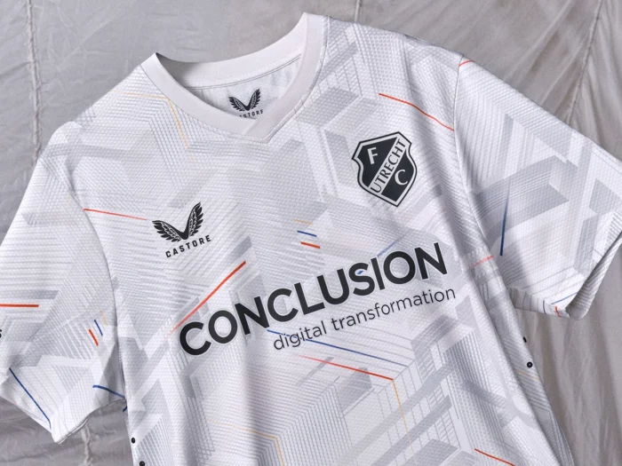 Tercera camiseta del FC Utrecht 2024-2025: homenaje a los artistas de la ciudad