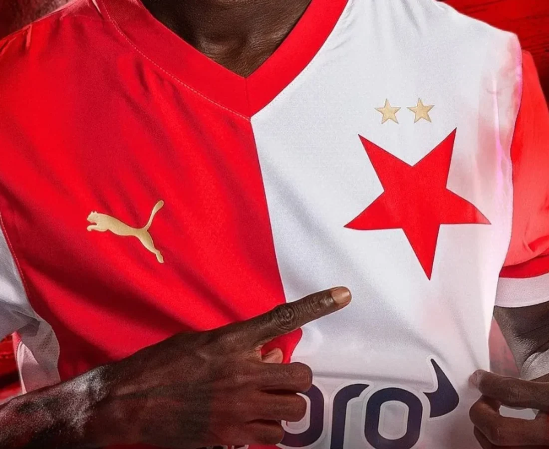 Así son las camisetas del Slavia Praga 2024-2025