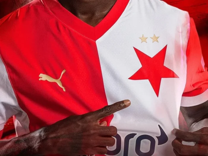 Así son las camisetas del Slavia Praga 2024-2025