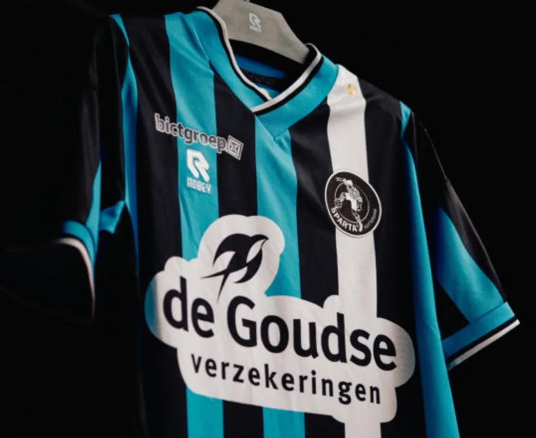 La tercera camiseta del Sparta Rotterdam 2024-2025 rinde homenaje al derbi