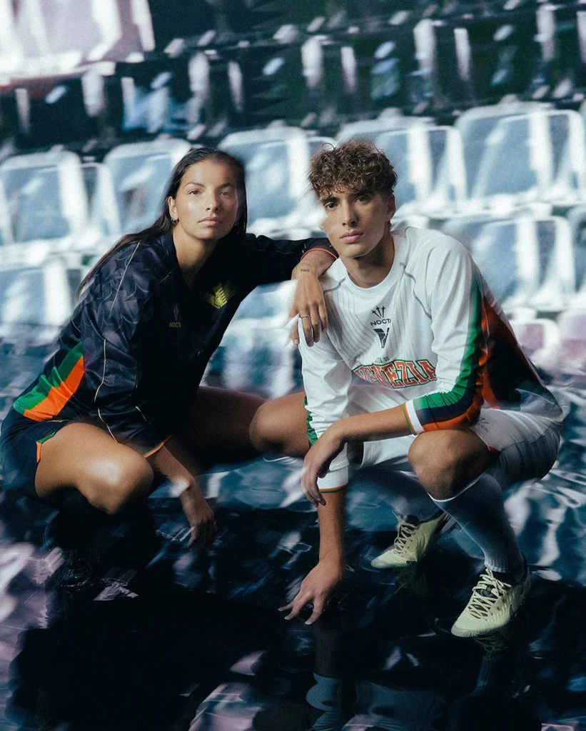 Así son las camisetas del Venezia FC 2024-2025 firmadas por NOCTA