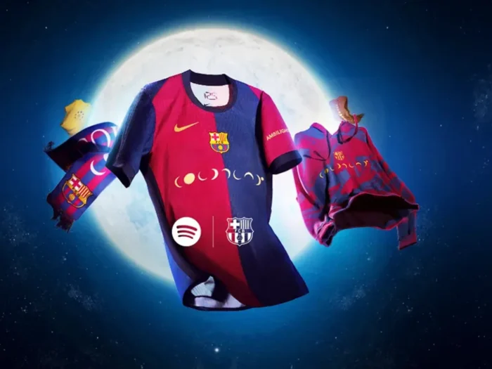 El FC Barcelona luce el logotipo de Coldplay en su camiseta en El Clásico