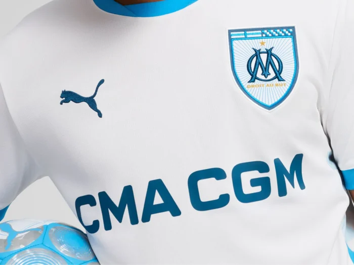 Así son las camisetas del Olympique de Marsella 2024-2025, con homenaje a los 125 años del club