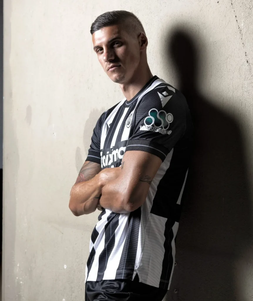 Así son las camisetas del PAOK de Salónica 2024-2025 de Macron