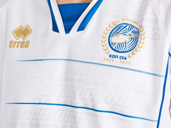Chipre presenta sus camisetas 2024-2025 con una edición especial por el 90 aniversario