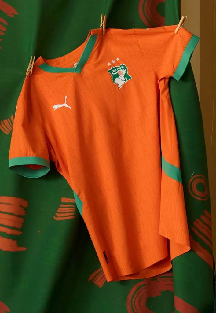 Las camisetas de Costa de Marfil para la Copa Africana 2025 muestran los colmillos del elefante