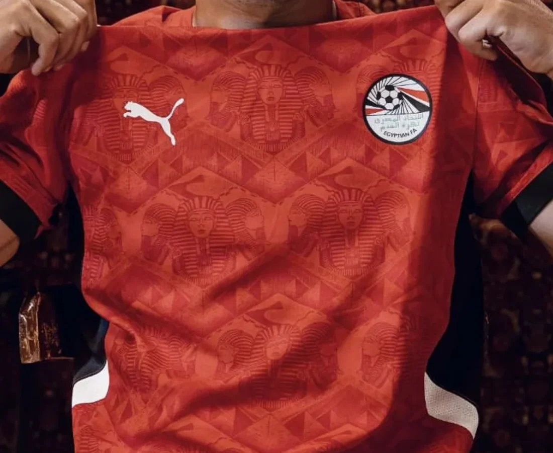 Las camisetas de Egipto para la Copa Africana de Naciones 2025 se inspiran en las pirámides, la esfinge y Tutankamón