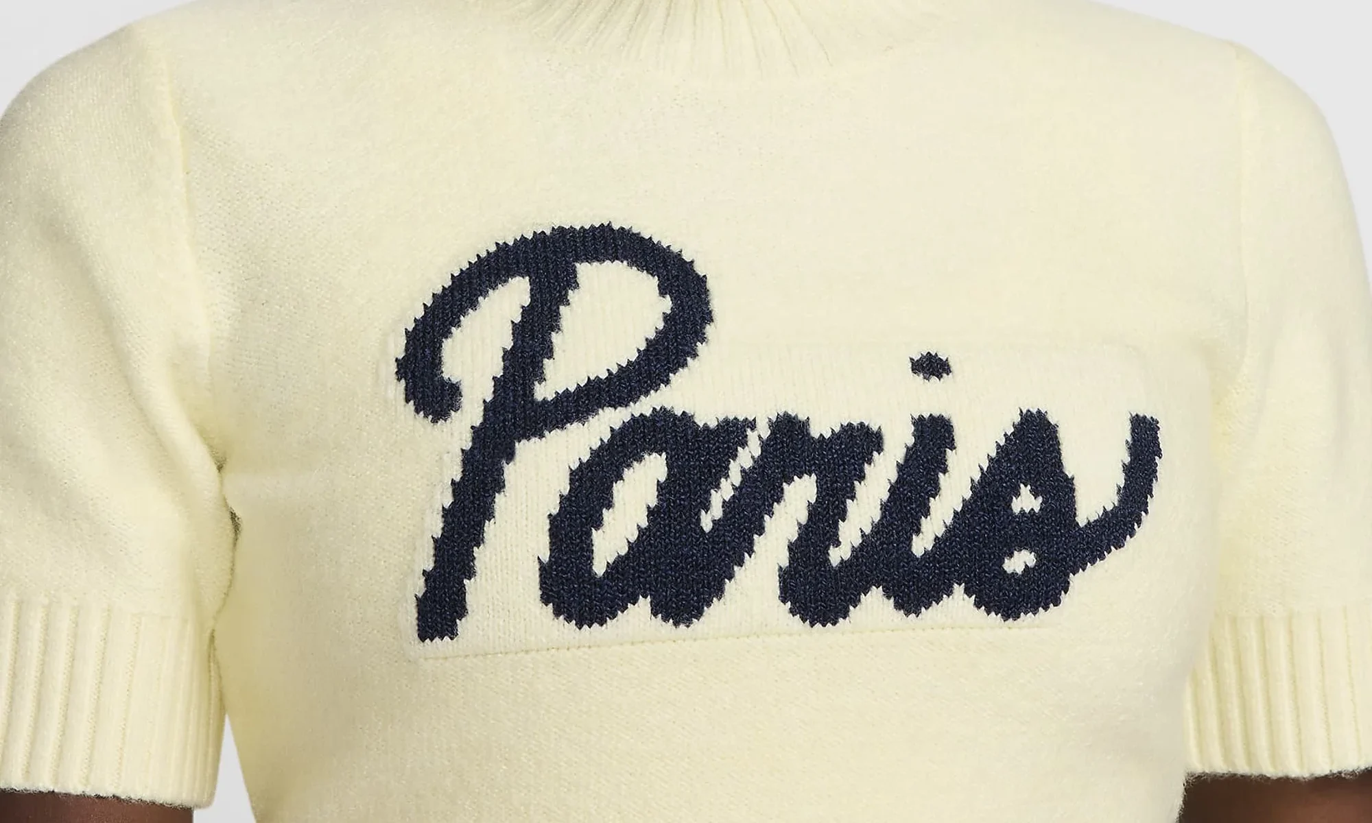Nike y el Paris Saint-Germain lanzan una colección de moda en los colores de 2025