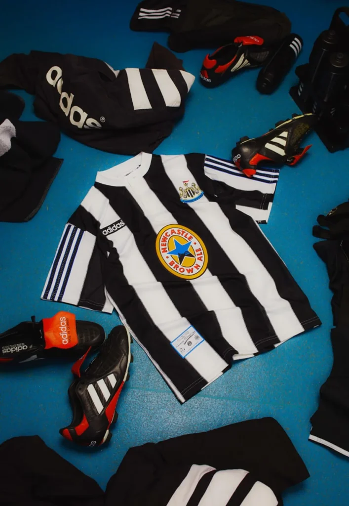 adidas relanza la camiseta titular del Newcastle United de 1995-1997