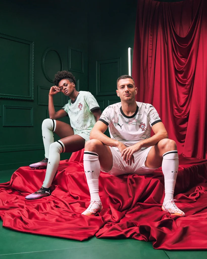 Portugal presenta su camiseta suplente 2025-2026, con olas inspiradas en los colores nacionales