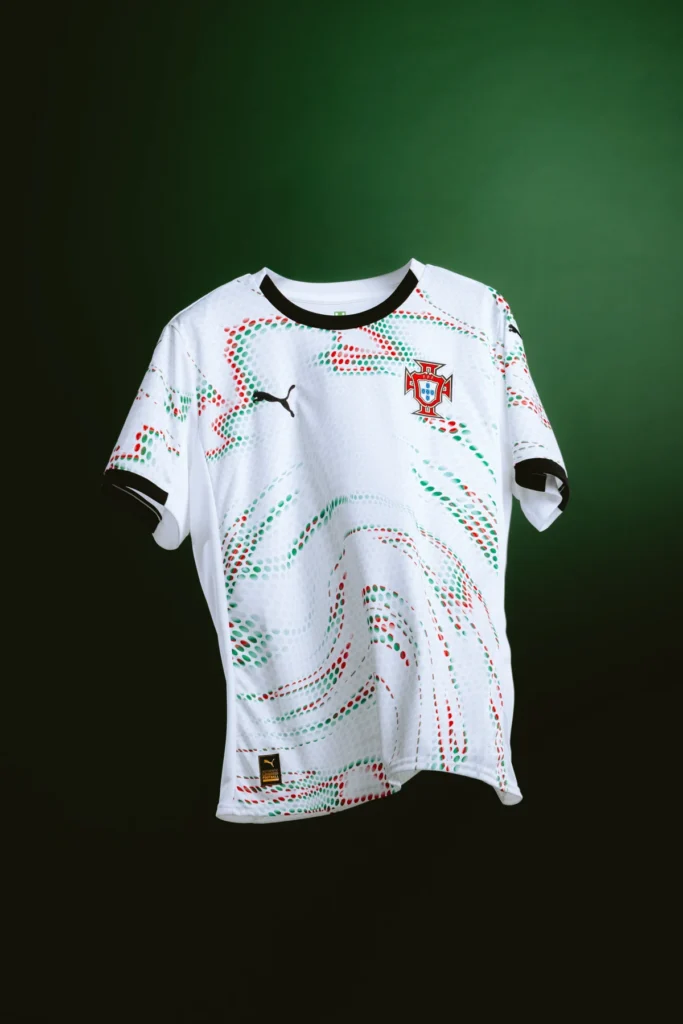 Portugal presenta su camiseta suplente 2025-2026, con olas inspiradas en los colores nacionales