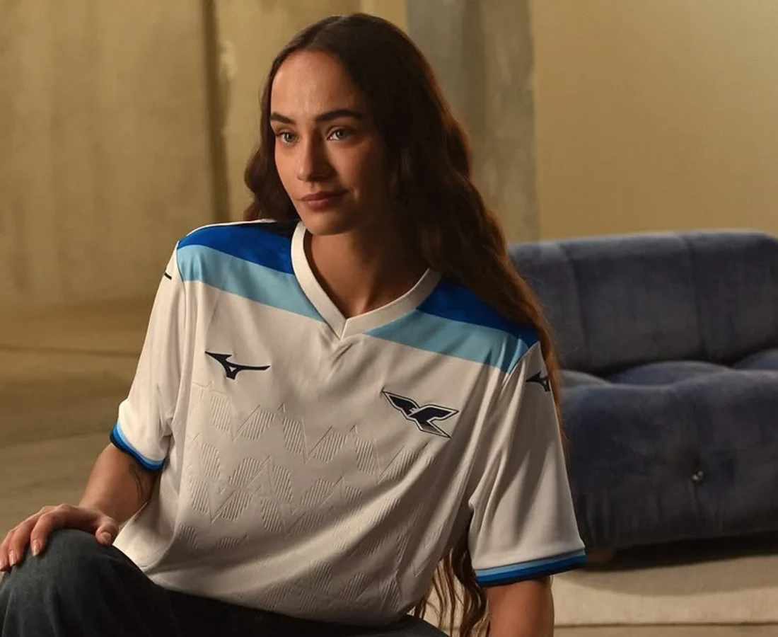 La SS Lazio y Mizuno celebran los 125 años del club con una camiseta conmemorativa