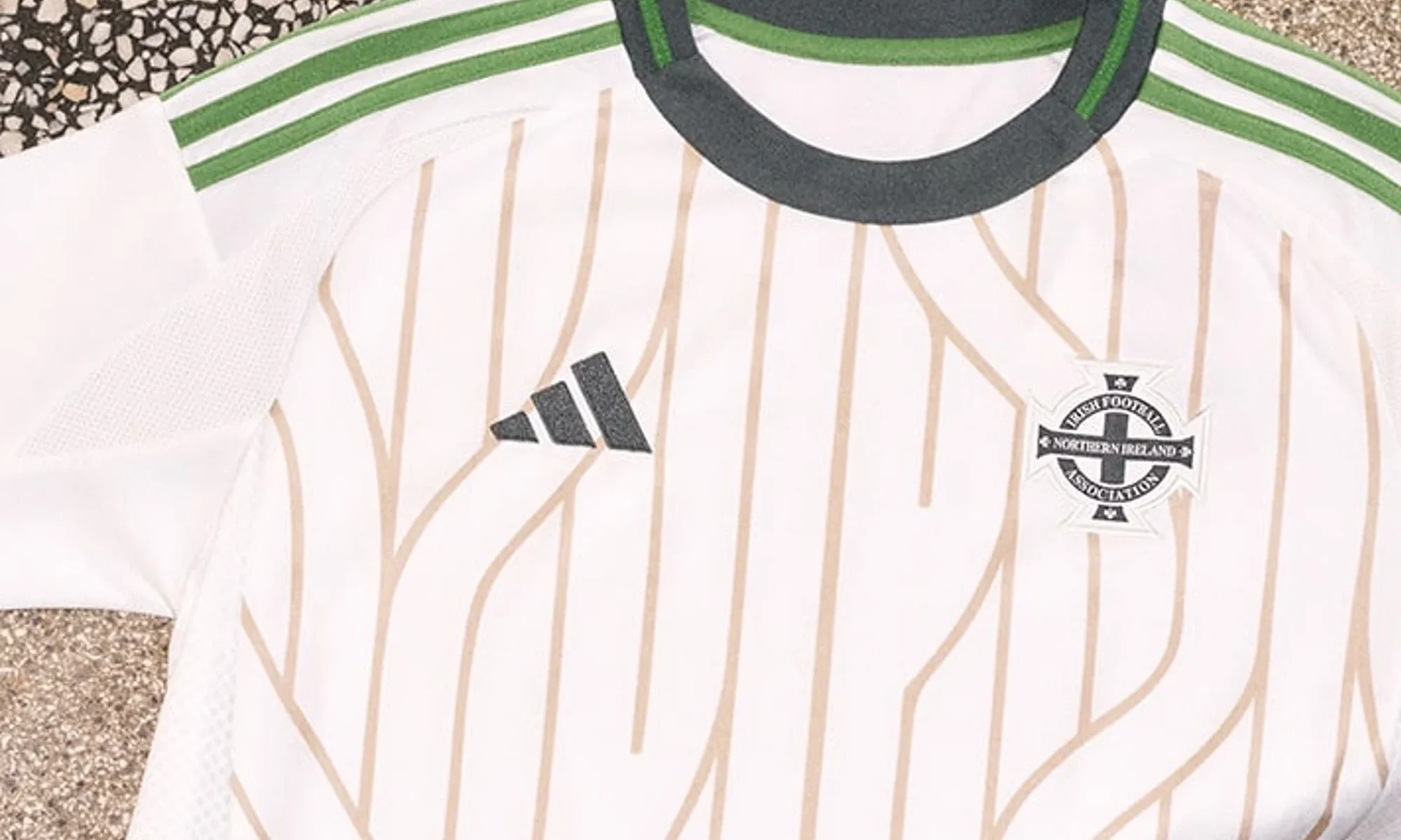Camisetas de Irlanda del Norte femenina 2025-2026, inspiradas en la naturaleza