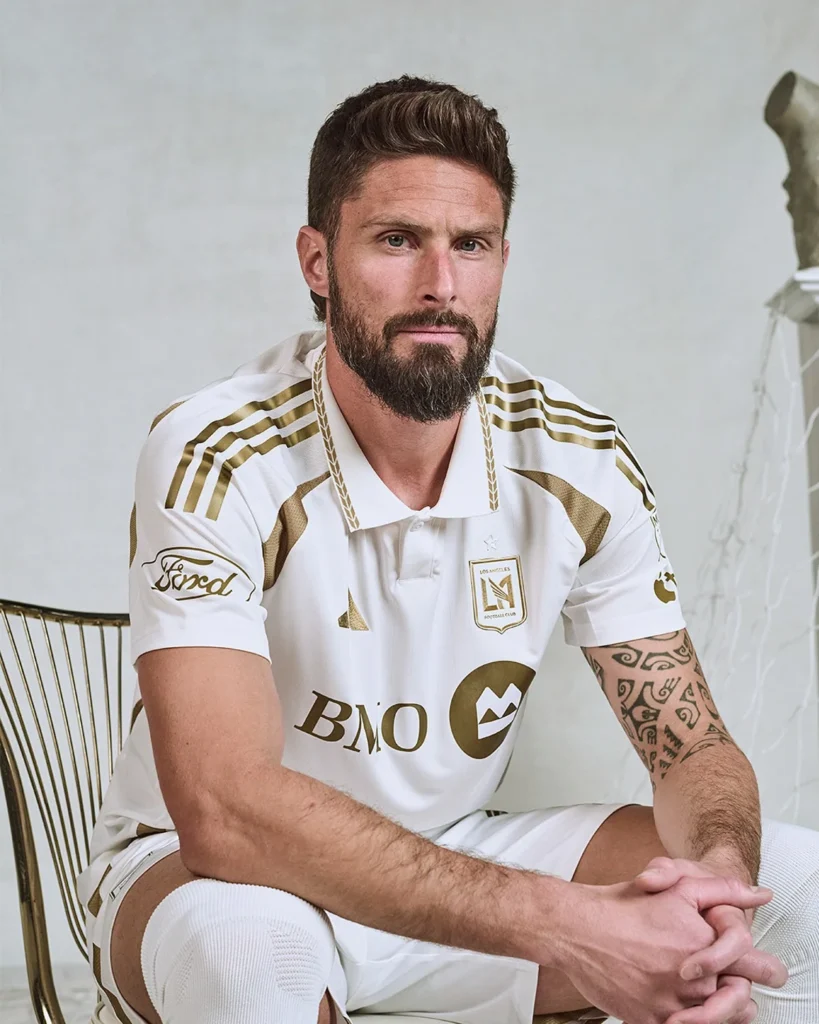 El Los Angeles FC se inspira en su primera camiseta de la MLS para el uniforme visitante 2025-2026