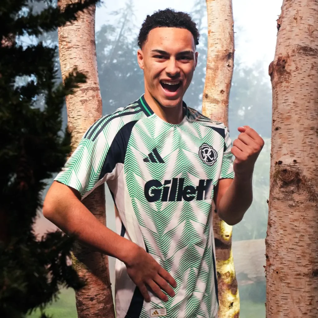 La camiseta visitante del New England Revolution 2025-2026 se inspira en la bandera regional
