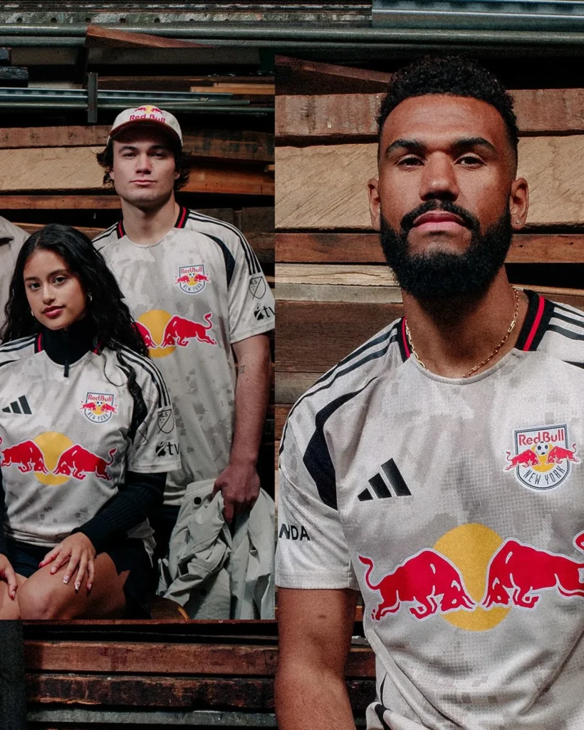 La camiseta visitante del New York Red Bulls 2025-2026 se inspira en las piedras de la ciudad