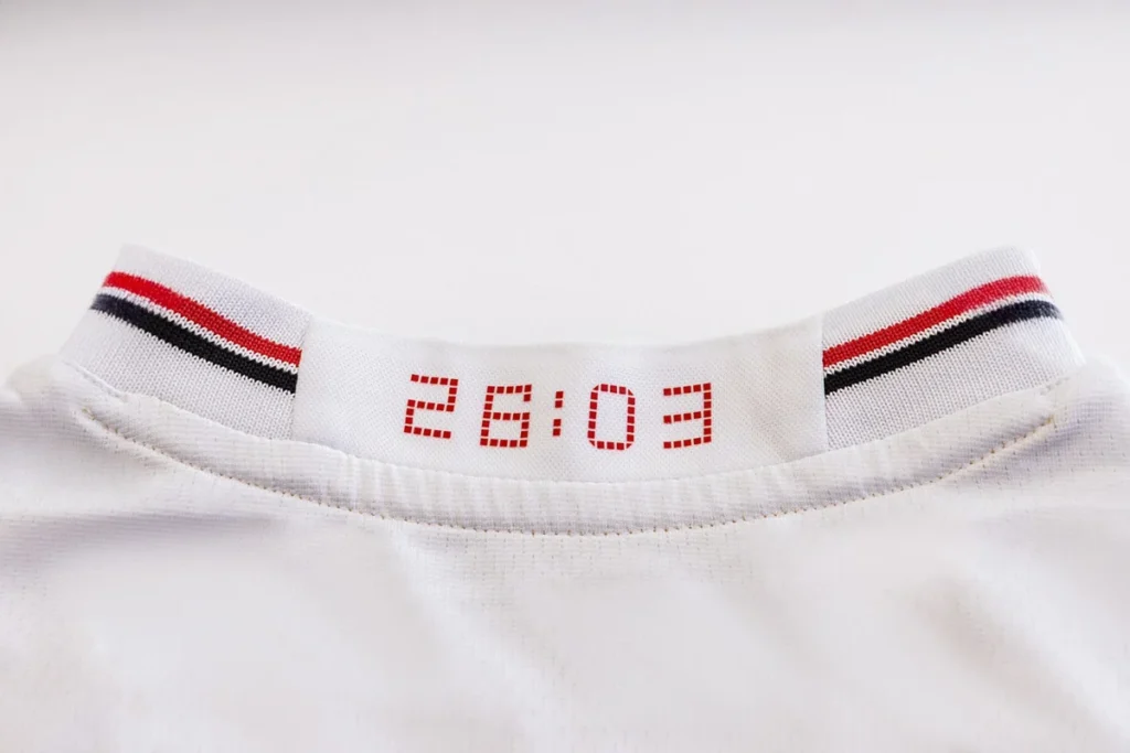 La nueva camiseta del São Paulo FC 2025 rinde homenaje al Mundial de Clubes de 2005