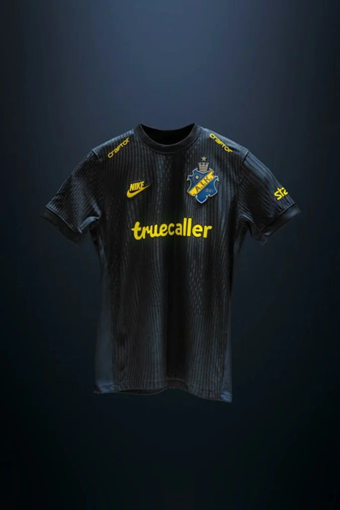 Así son las camisetas del AIK Fotboll 2025 de Nike: negro total y un guiño a la historia