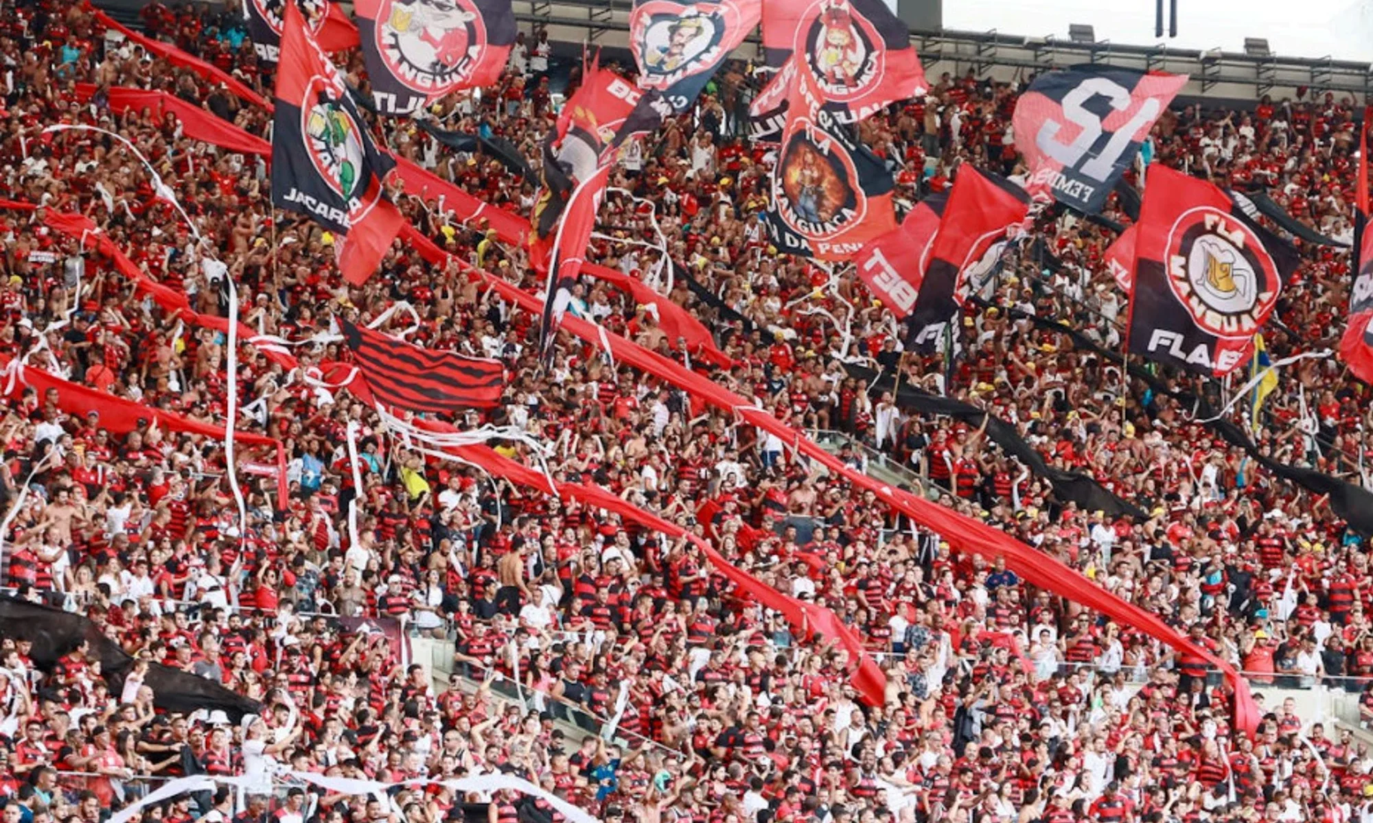 El rápido auge del patrocinio de casas de apuestas en el fútbol neerlandés, y su final