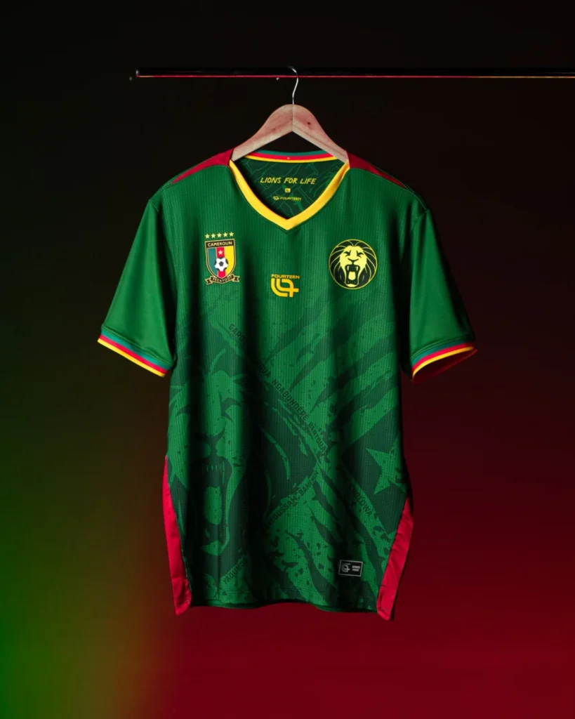 Camerún presenta sus camisetas 2025-2026 con un león rugiente de la mano de Fourteen