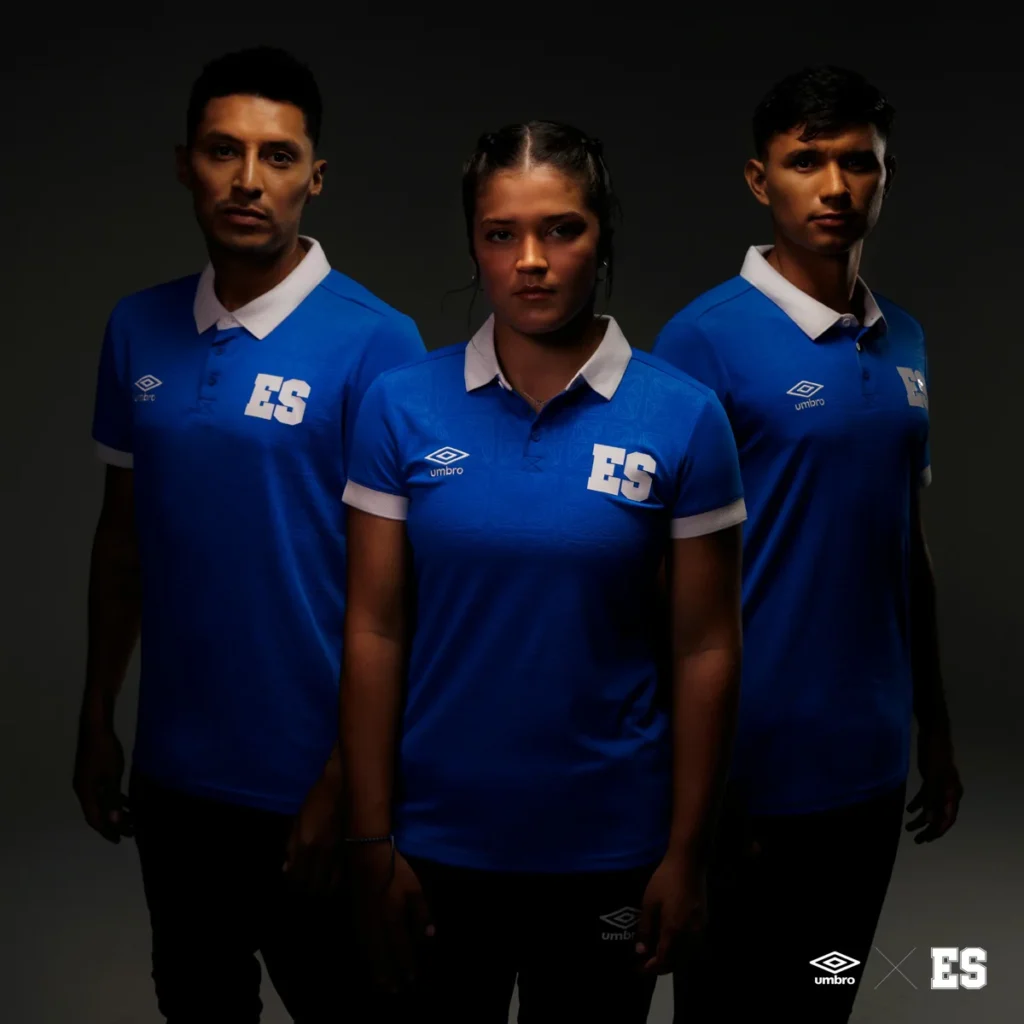 Así son las camisetas de El Salvador 2025-2026 de Umbro