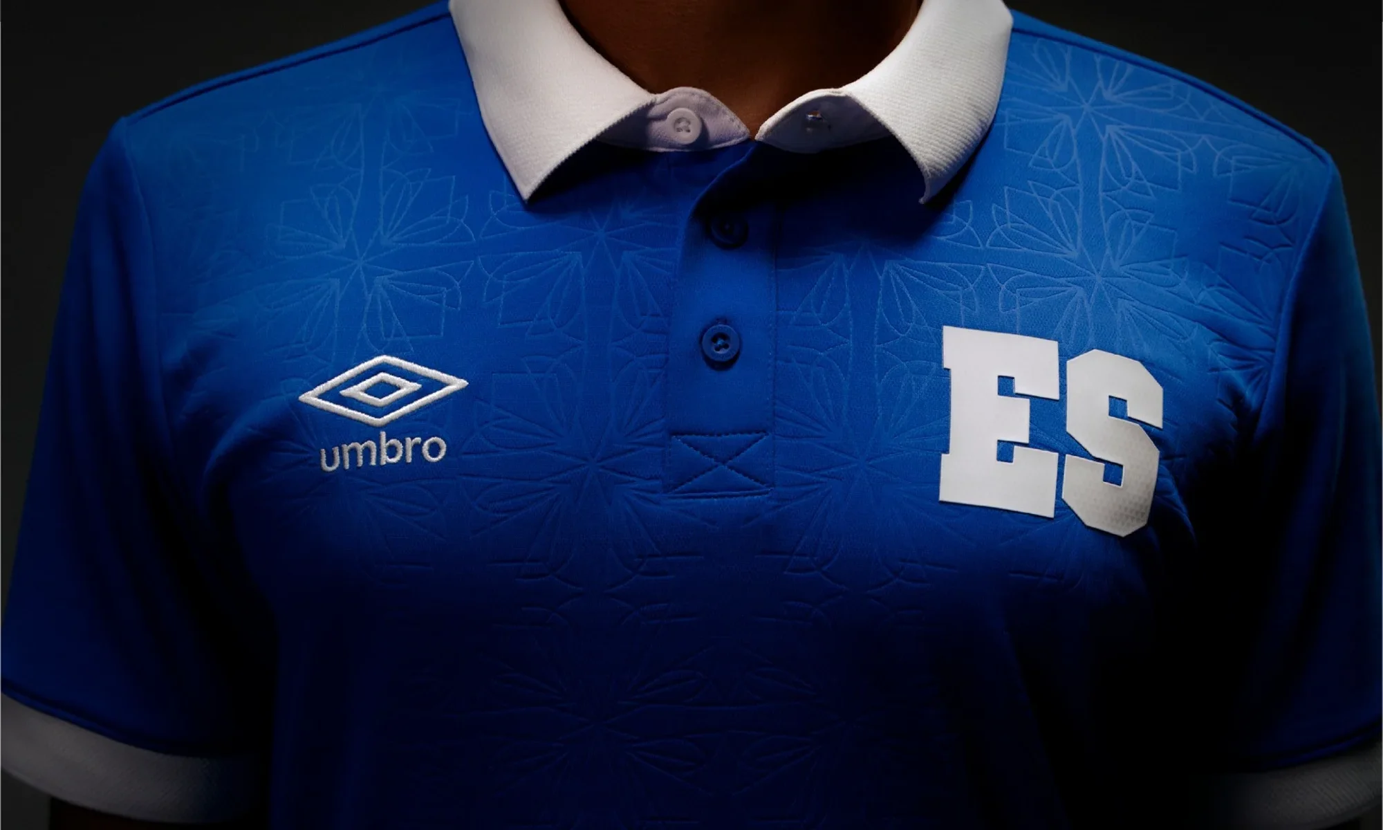 Así son las camisetas de El Salvador 2025-2026 de Umbro