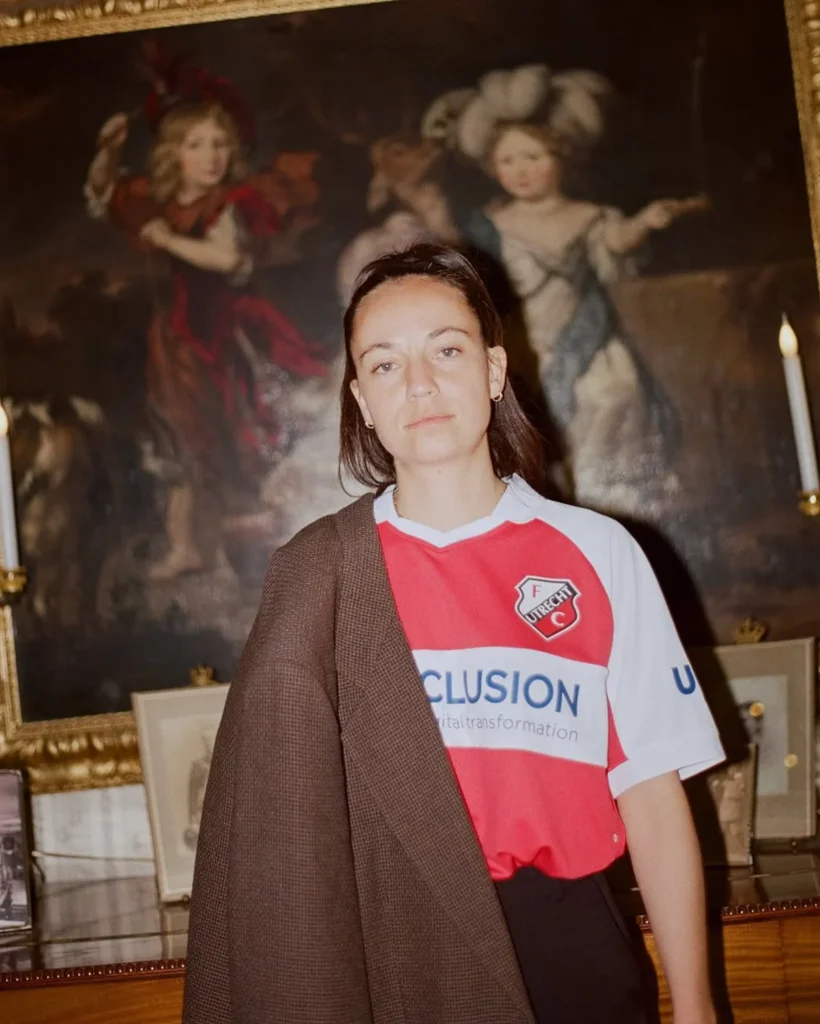 El FC Utrecht y Castore recuperan los años 80 con una camiseta retro de edición especial