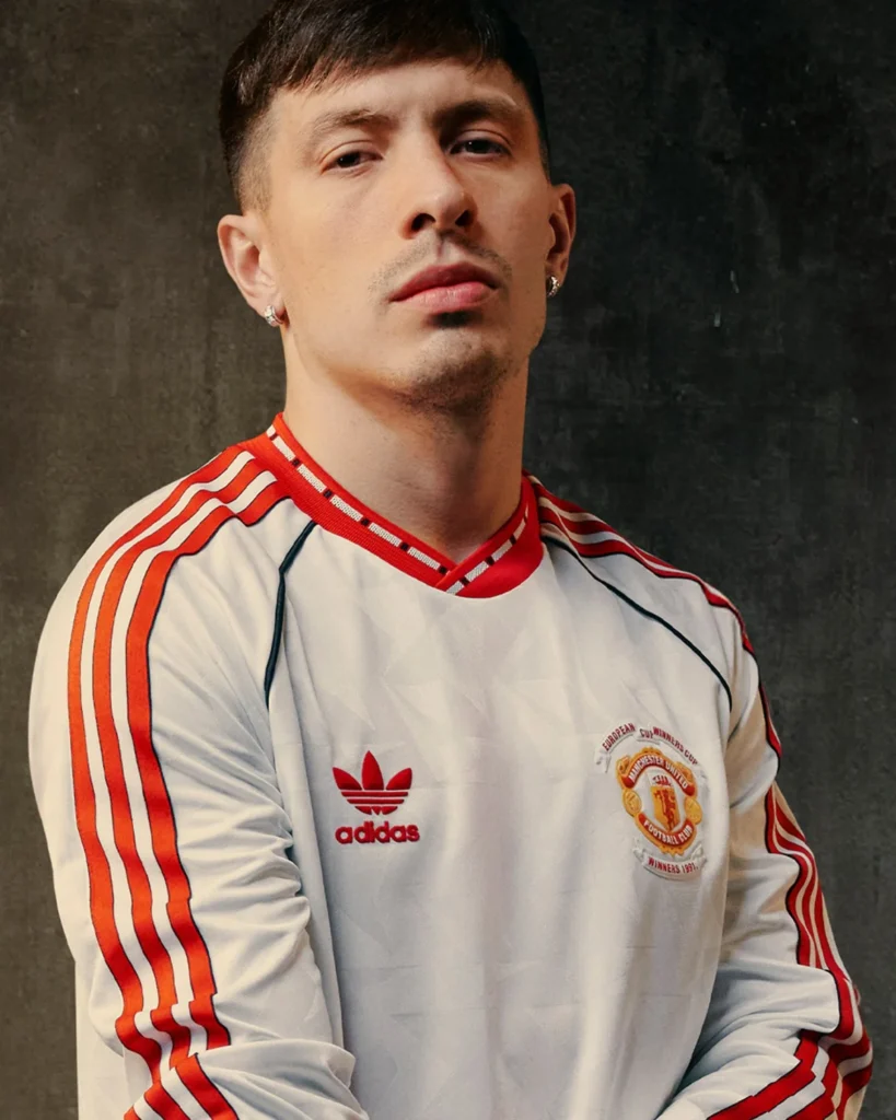 adidas y el Manchester United recuperan la camiseta visitante de 1990-1991