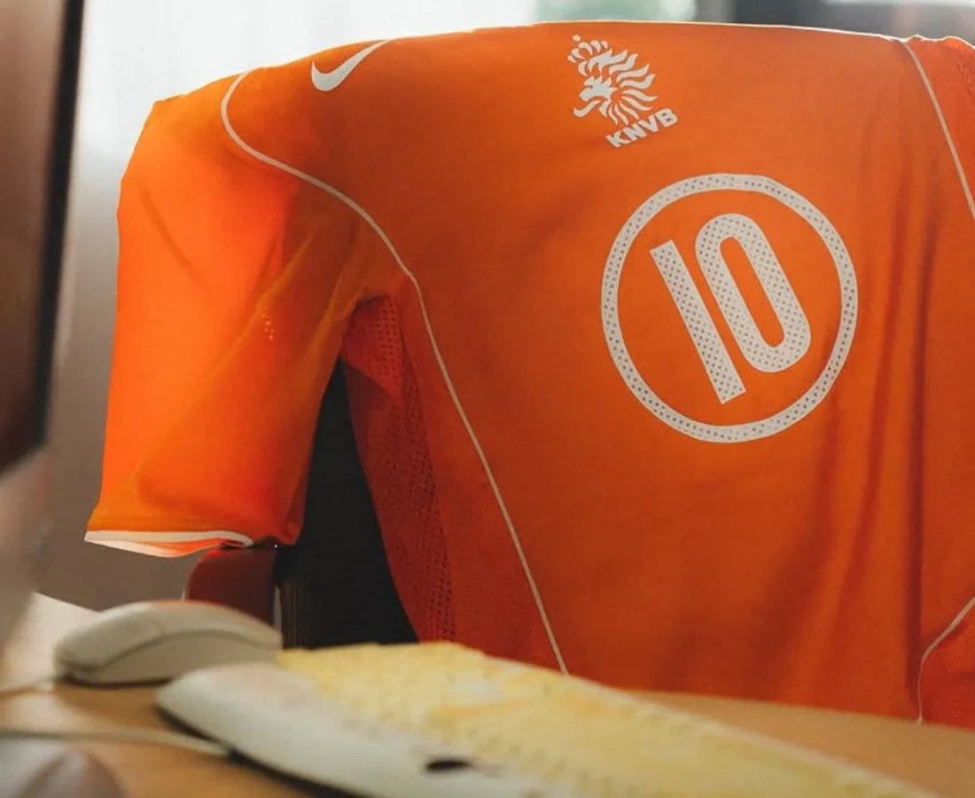 Nike recupera la camiseta de Países Bajos de 2004 con una reedición Total 90 idéntica a la original