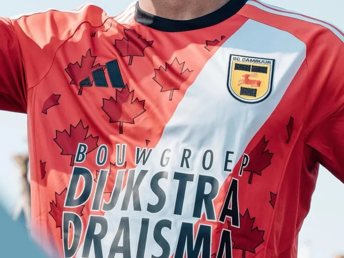 El SC Cambuur rinde homenaje a los libertadores de Leeuwarden con una camiseta especial
