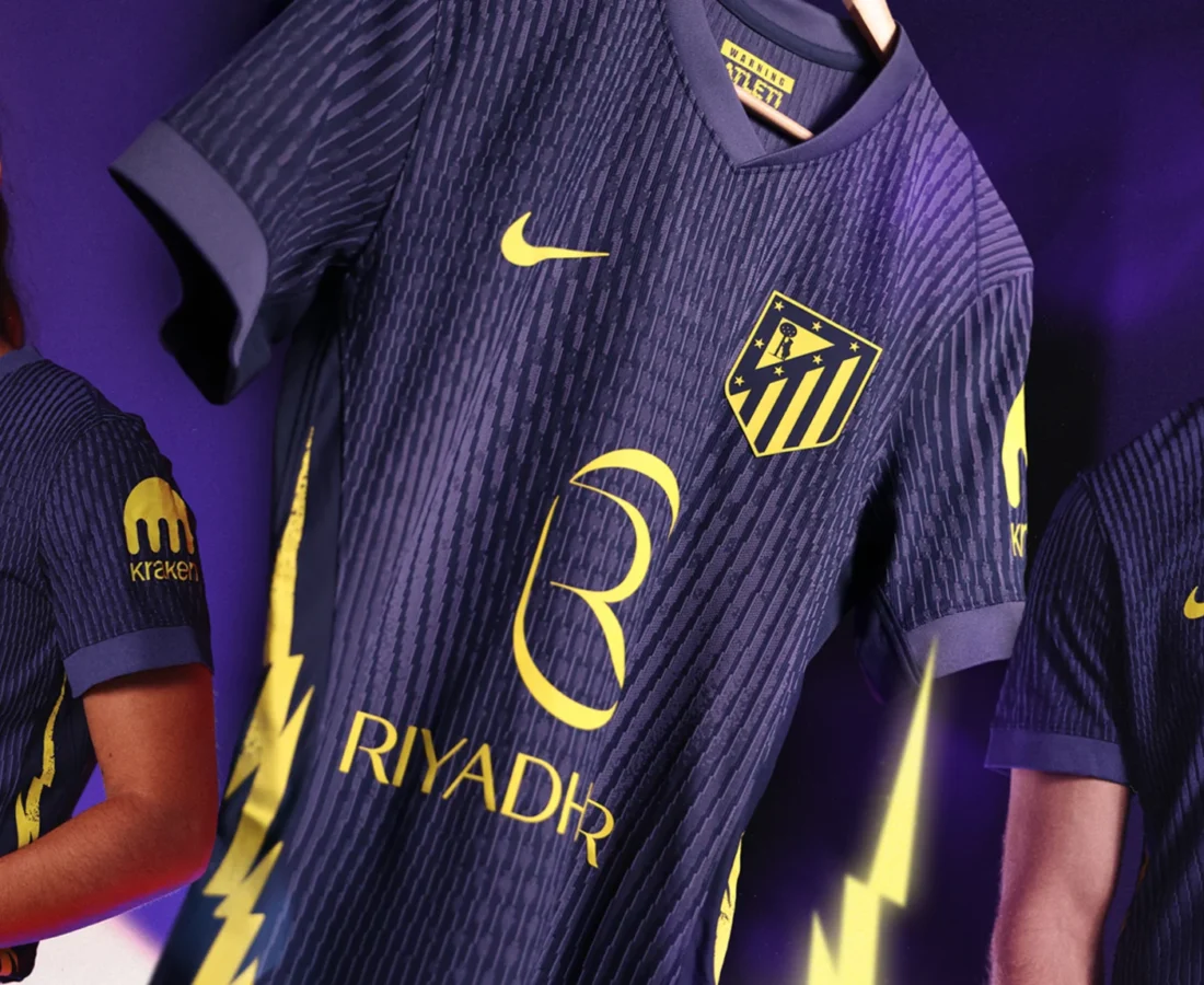 La camiseta visitante del Atlético de Madrid 2025-2026 se inspira en un tema de AC/DC