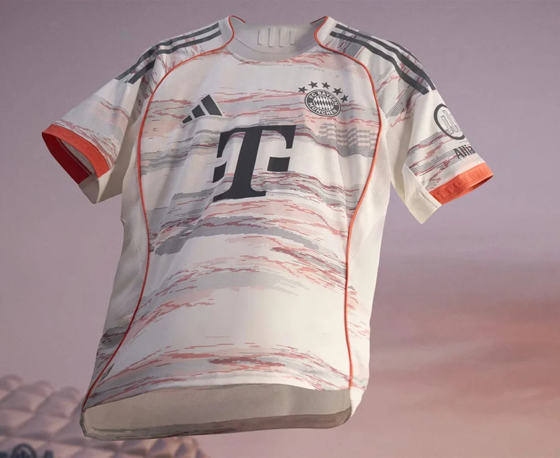 La camiseta visitante del Bayern de Múnich 2025-2026 rinde tributo al Allianz Arena