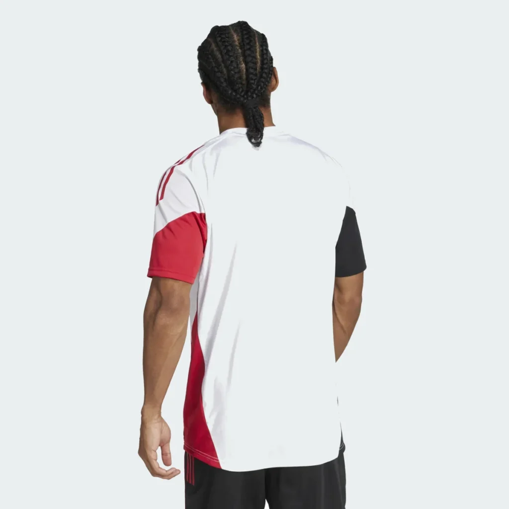 Así es la camiseta de entrenamiento del Ajax 2025-2026