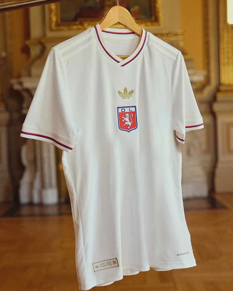 adidas presenta la camiseta del 75 aniversario del Olympique de Lyon