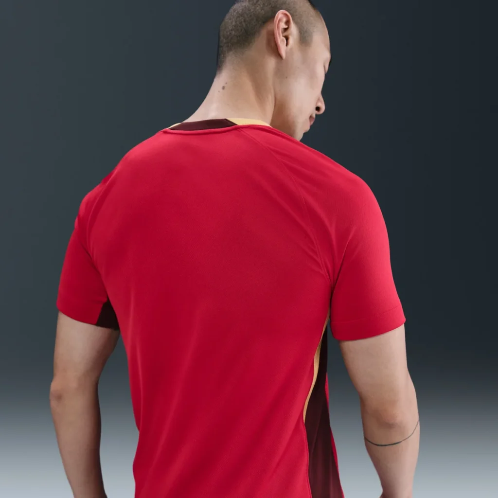 Se filtran las camisetas de China 2025-2026: rojo imperial y peonías en la segunda equipación