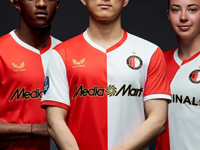 La camiseta local del Feyenoord 2025-2026 llega con detalles dorados