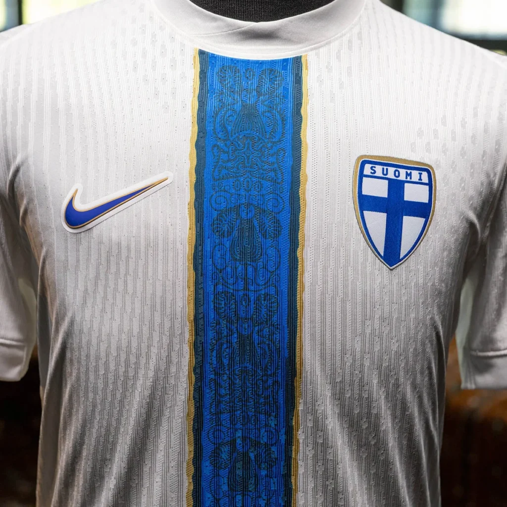 Finlandia presenta sus camisetas 2025-2026 diseñadas por un artista finlandés