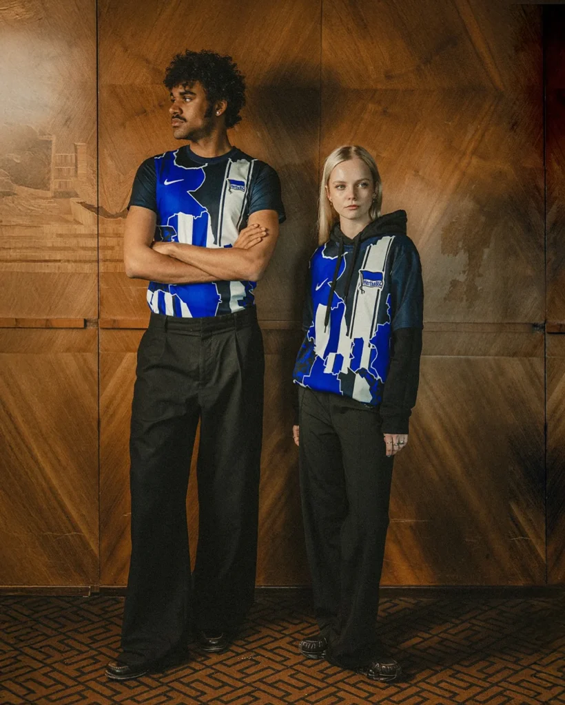 Hertha BSC y Nike lanzan una camiseta mash-up por 26 años de colaboración