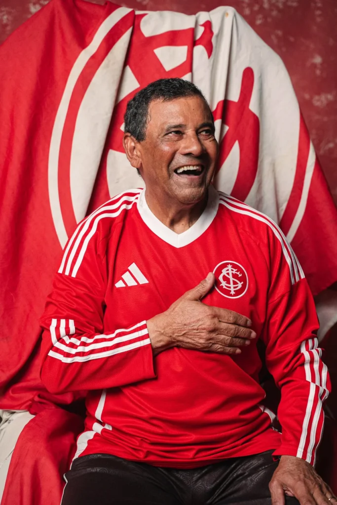 Las camisetas del Internacional 2025-2026 homenajean el título de 1975