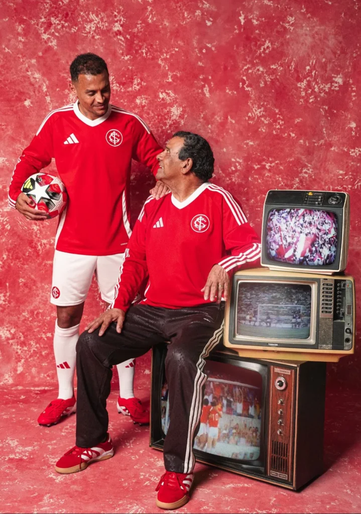 Las camisetas del Internacional 2025-2026 homenajean el título de 1975