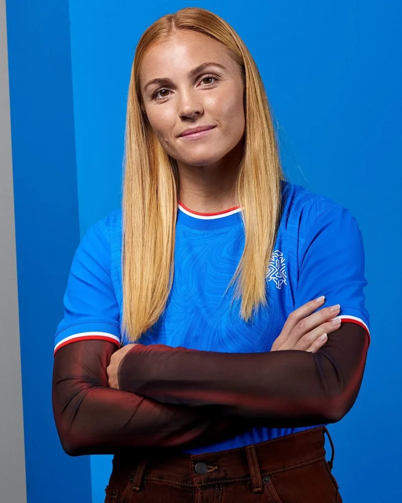 Así son las camisetas de Islandia para la Eurocopa Femenina 2025