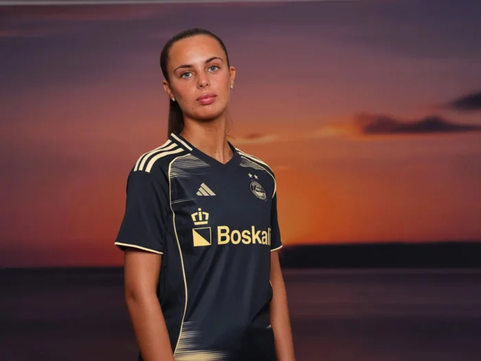 Aberdeen presenta sus camisetas 2025-2026: burdeos clásico y un homenaje al mar del Norte