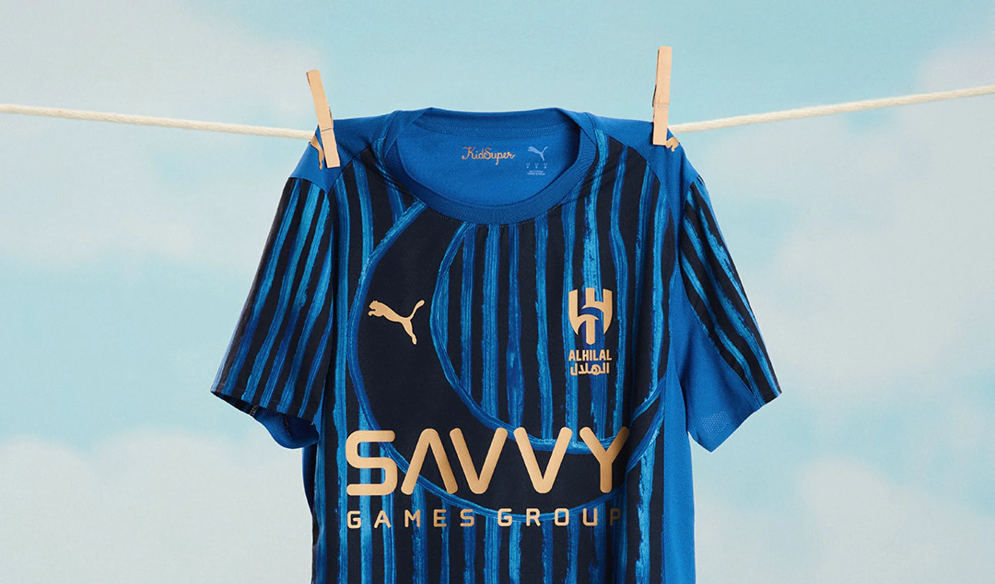 Al-Hilal presenta una camiseta con guiño a la media luna para el Mundial de Clubes
