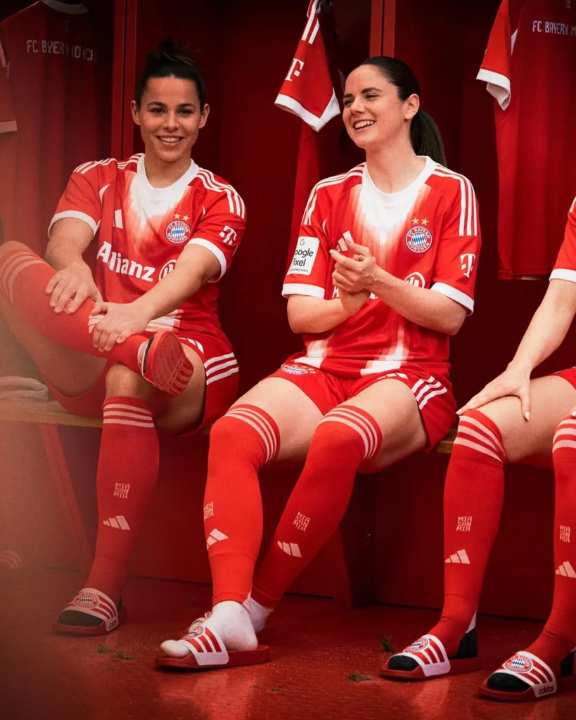 Bayern de Múnich presenta una camiseta local 2025-2026 que rinde homenaje a la ciudad
