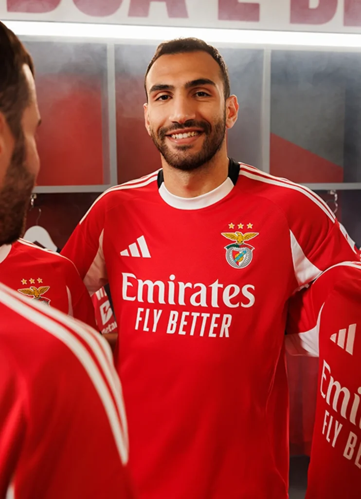 Benfica presenta sus camisetas 2025-2026 inspiradas en el ADN del club y el fútbol callejero