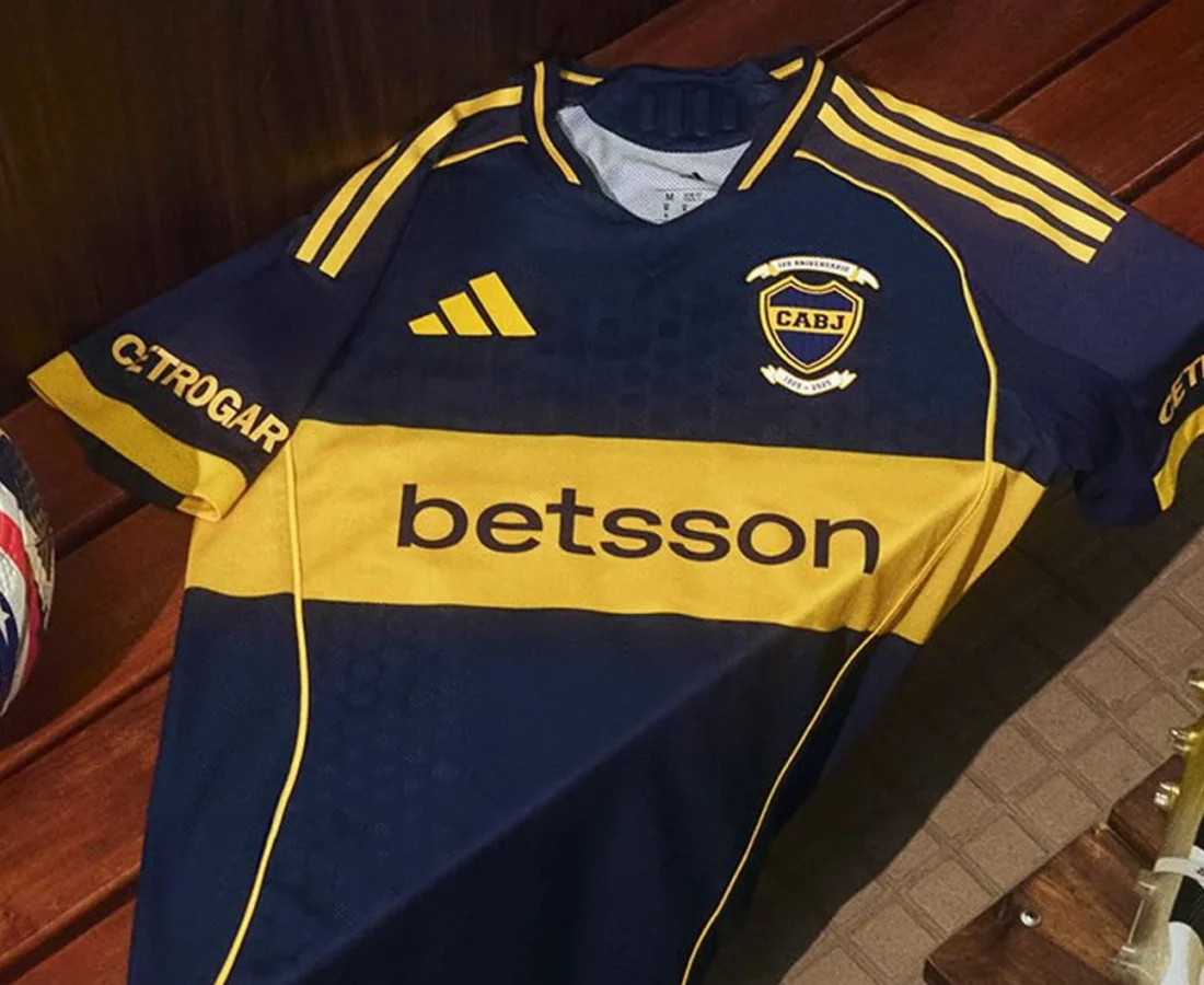 Boca Juniors viste sus camisetas 2025-2026 con el sello de los 120 años