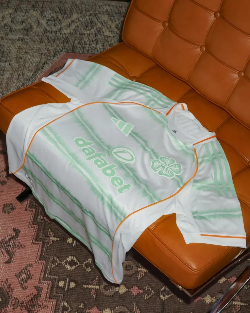La tercera camiseta del Celtic 2025-2026 rinde homenaje a sus raíces irlandesas